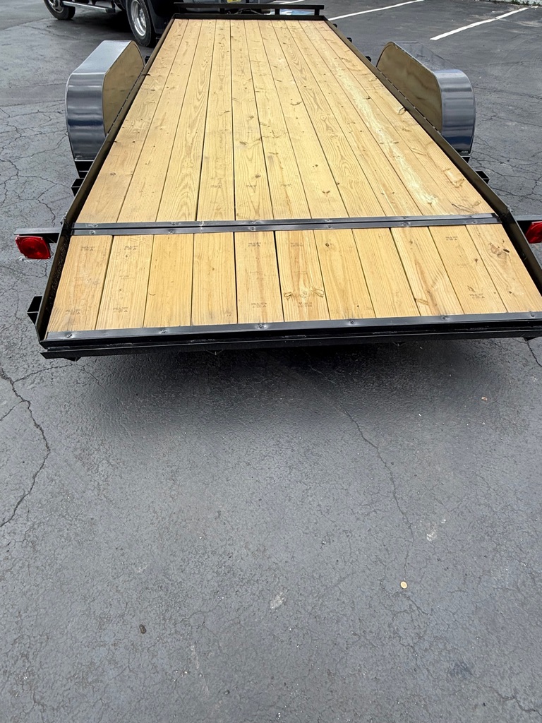 Photo 4 of this MAX BUILT CAR HAULER