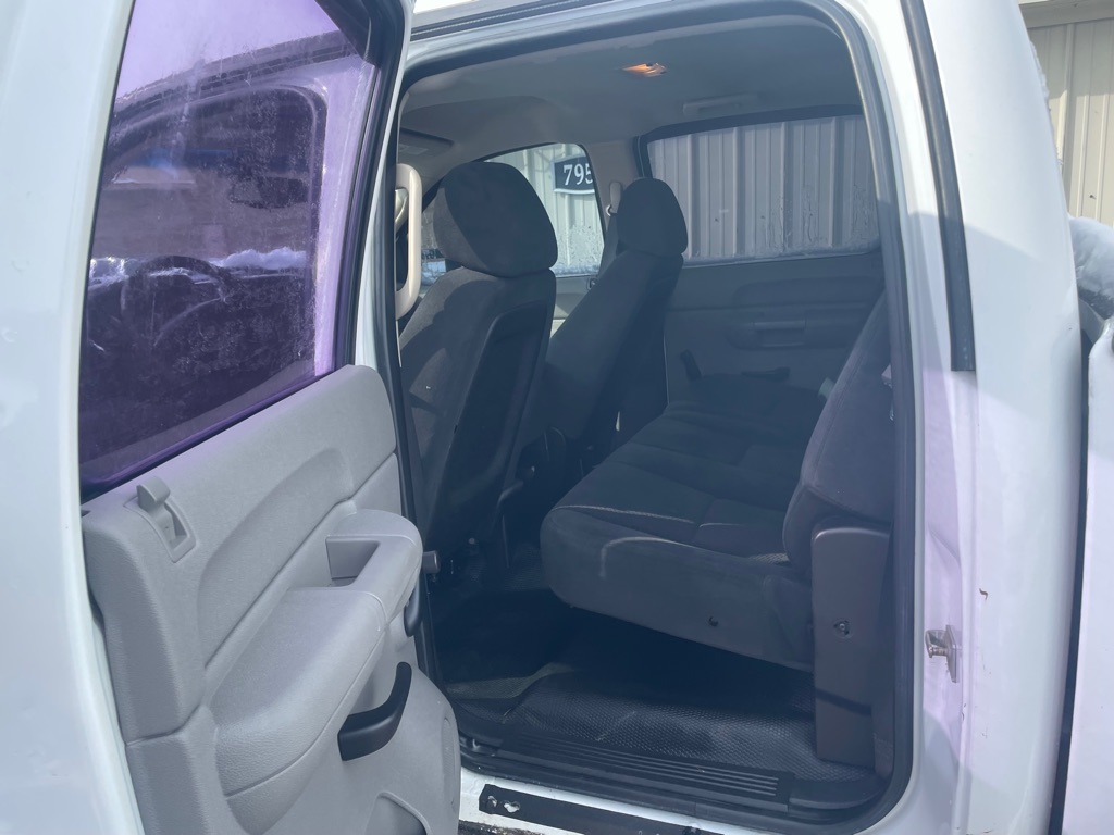 Photo 9 of this CHEVROLET SILVERADO 2500H