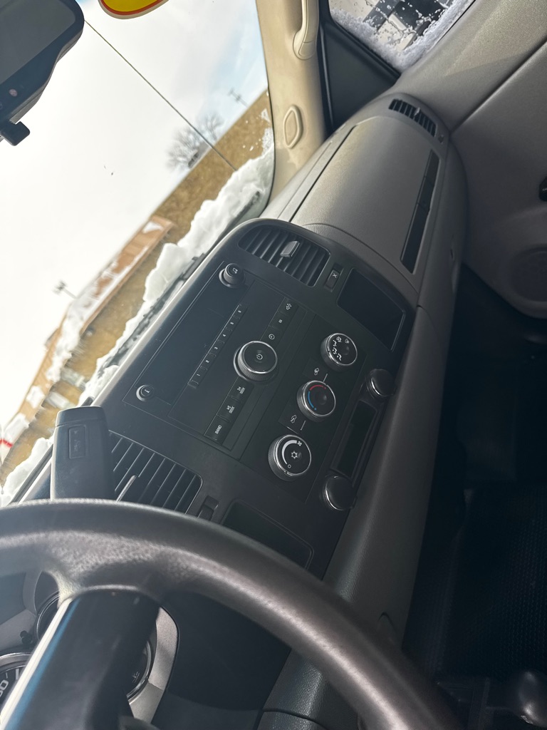 Photo 14 of this CHEVROLET SILVERADO 2500H