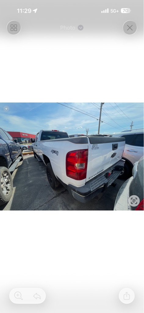 Photo 4 of this CHEVROLET SILVERADO 2500H