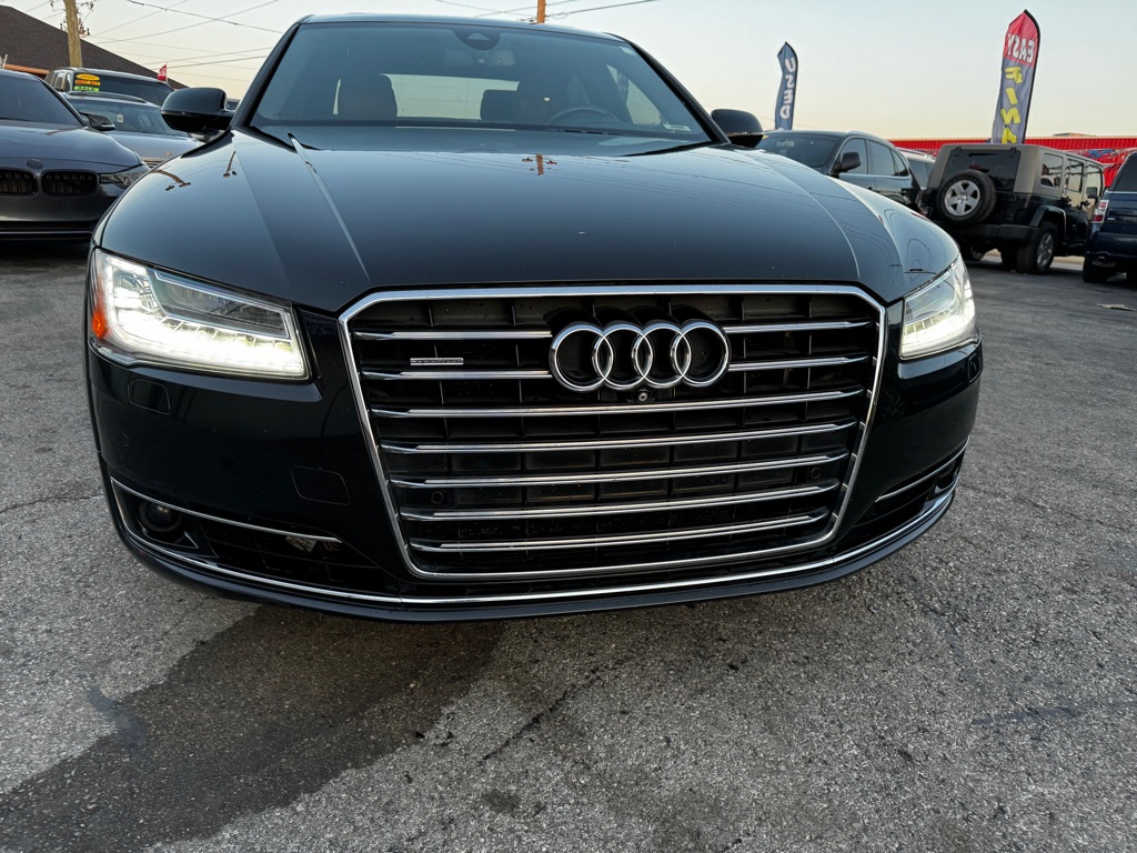 Photo 8 of this AUDI A8 L