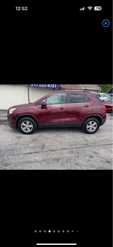 Photo 2 of this CHEVROLET TRAX
