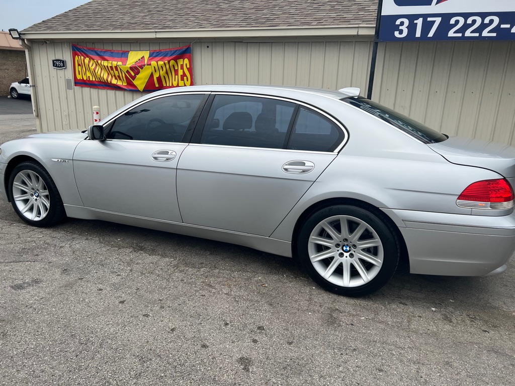 Photo 3 of this BMW 7 SERIES