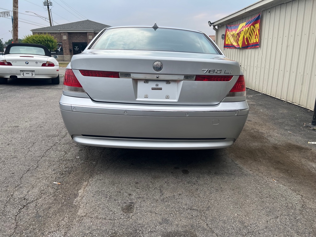 Photo 5 of this BMW 7 SERIES