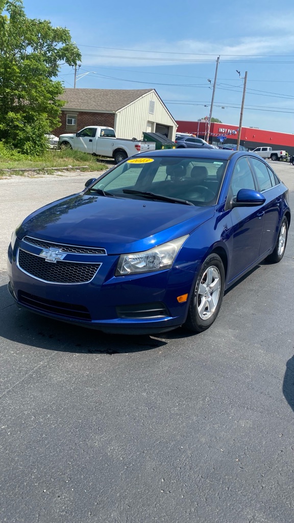 Photo 5 of this CHEVROLET CRUZE