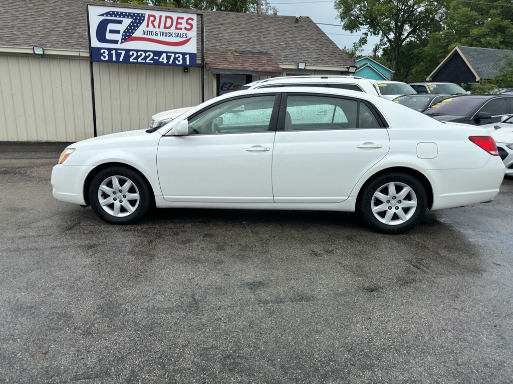 Photo 3 of this TOYOTA AVALON