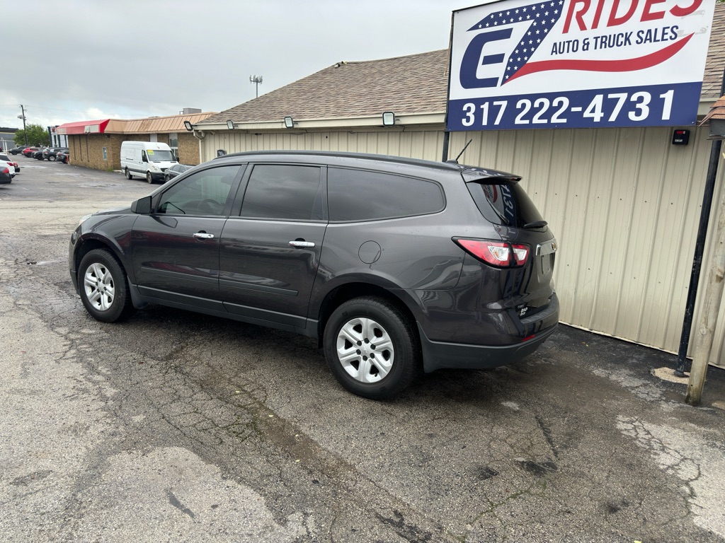 Photo 3 of this CHEVROLET TRAVERSE