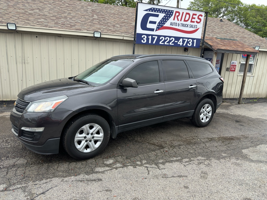 Photo 2 of this CHEVROLET TRAVERSE
