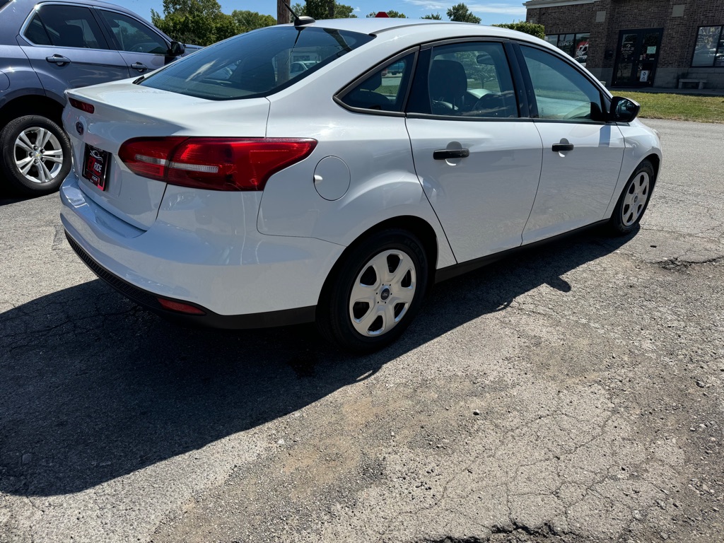 Photo 5 of this FORD FOCUS