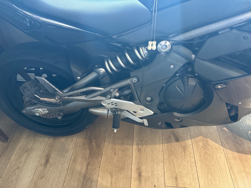 Photo 2 of this KAWASAKI EX650 C