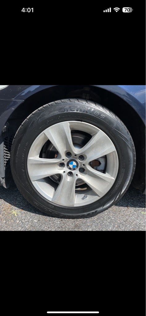 Photo 9 of this BMW 5 SERIES