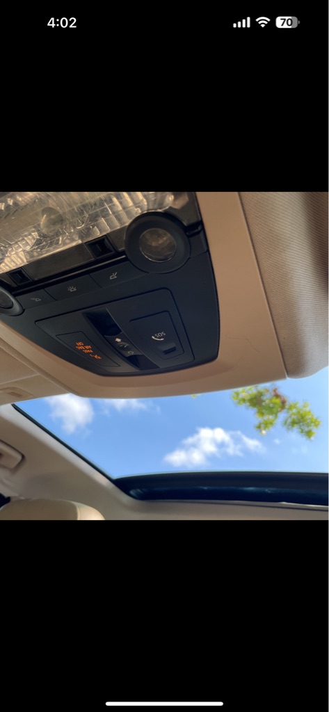 Photo 25 of this BMW 5 SERIES