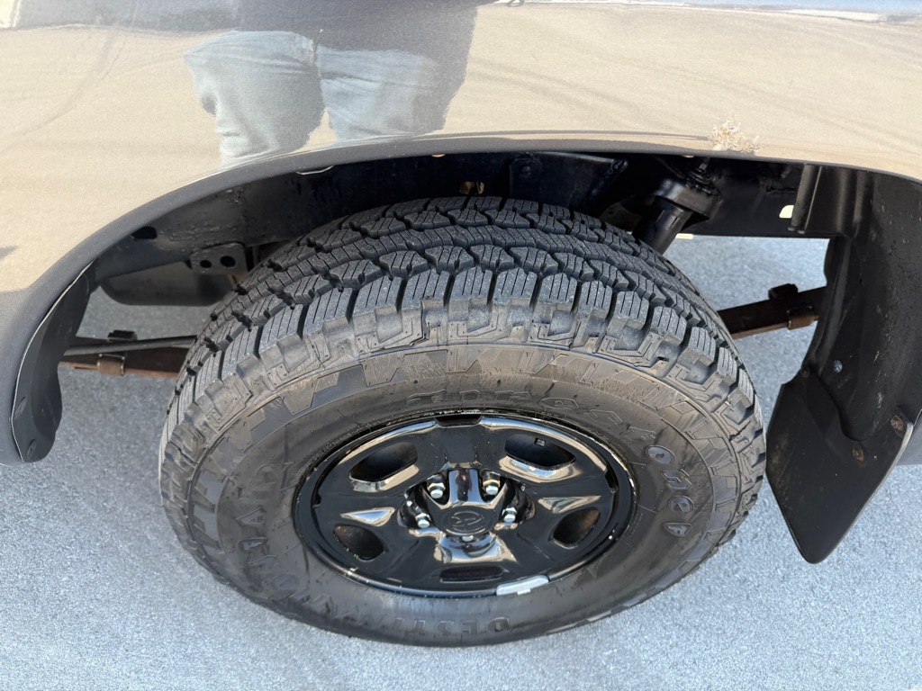 Photo 11 of this TOYOTA TACOMA
