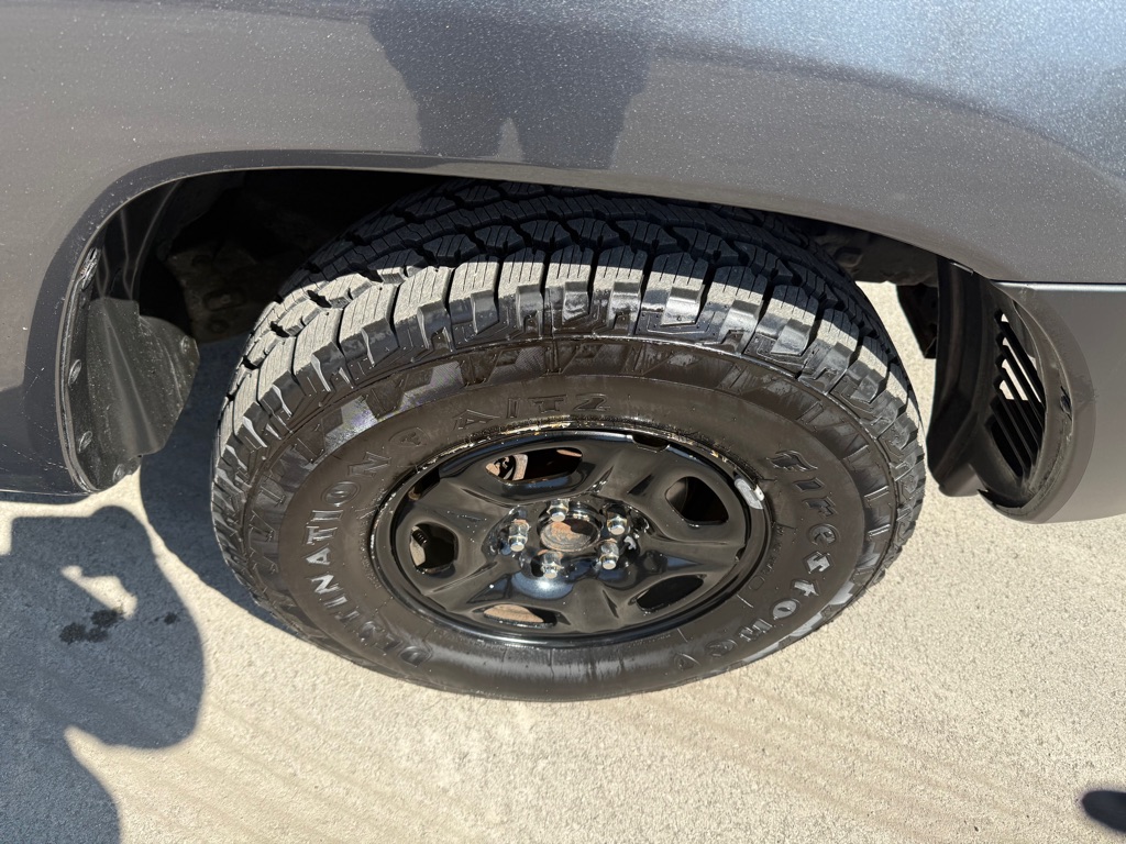 Photo 14 of this TOYOTA TACOMA