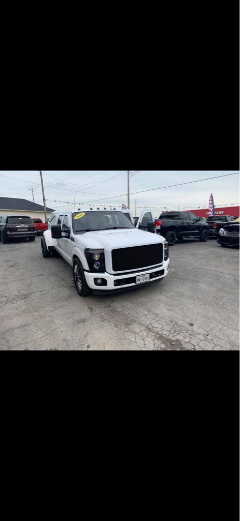Photo 4 of this FORD F-350 SUPER DUT