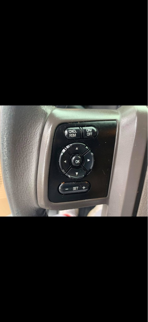 Photo 19 of this FORD F-350 SUPER DUT
