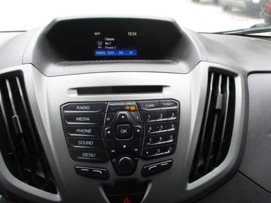 Photo 11 of this FORD TRANSIT