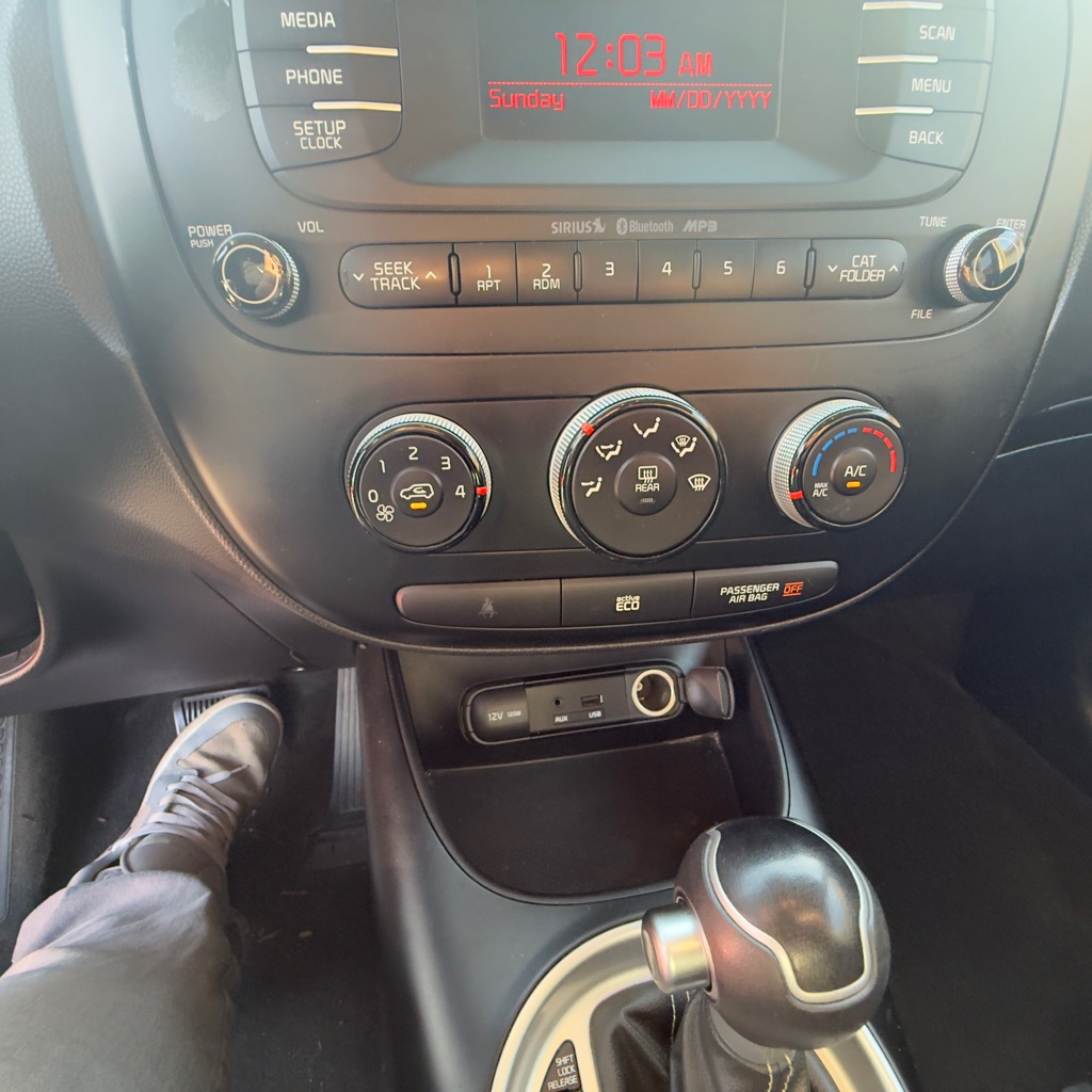 Photo 19 of this KIA SOUL