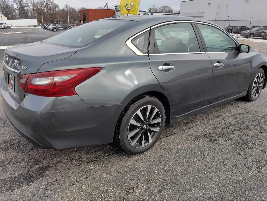 Photo 5 of this NISSAN ALTIMA