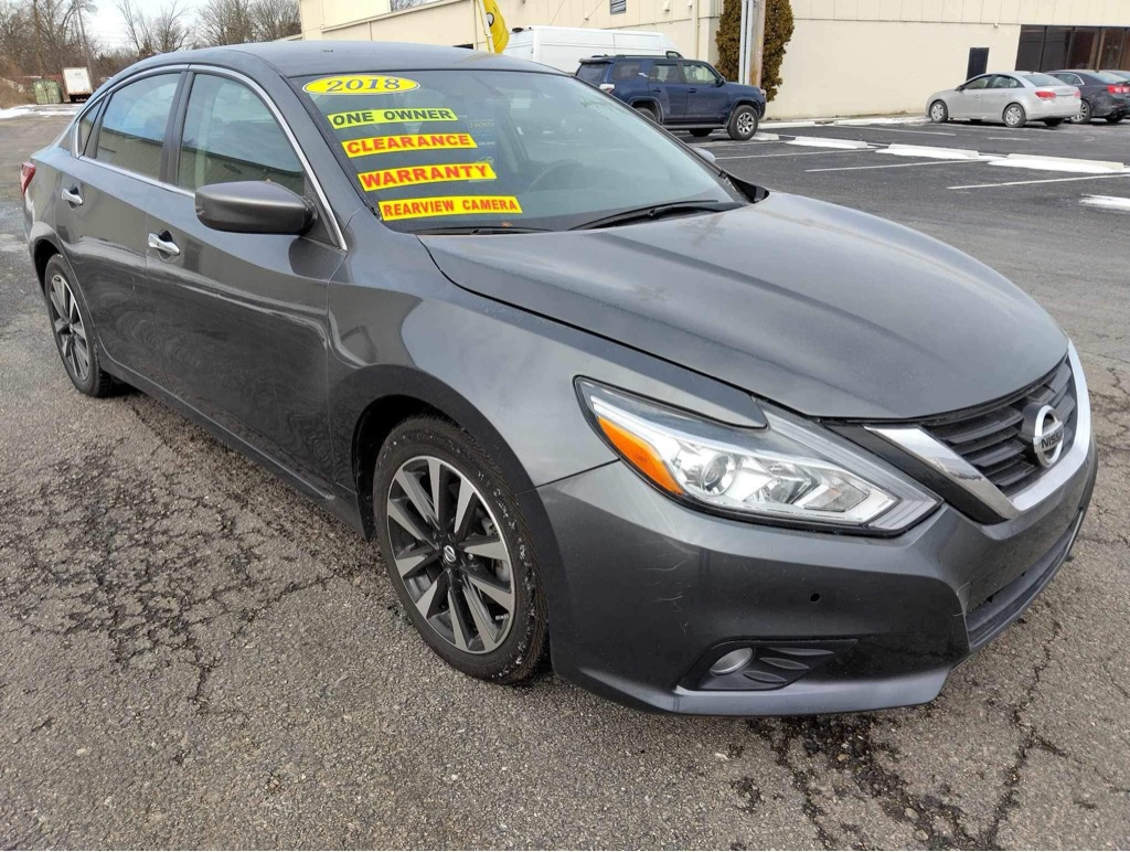Photo 2 of this NISSAN ALTIMA