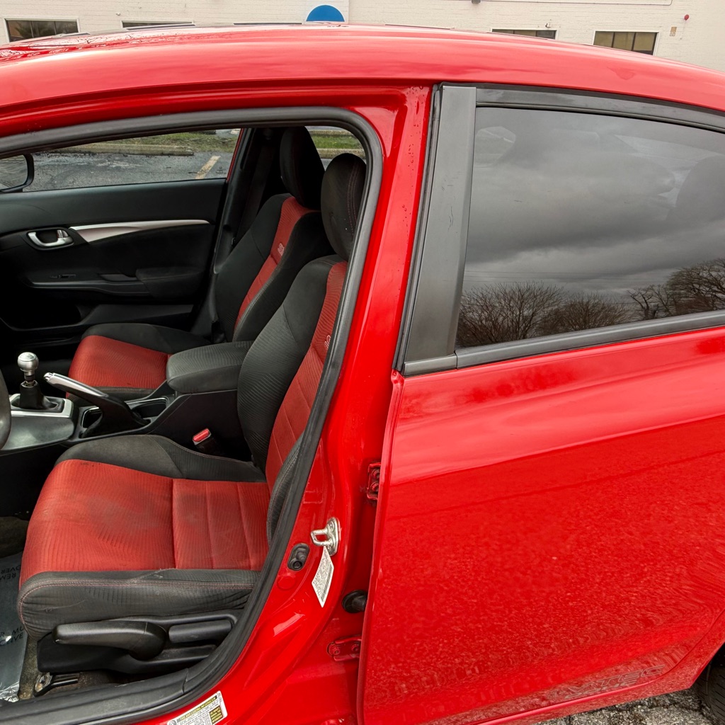 Photo 11 of this HONDA CIVIC