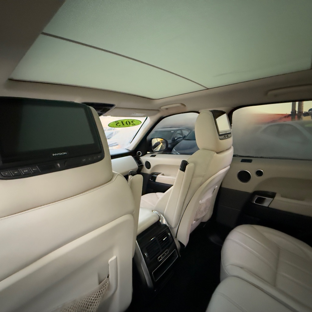 Photo 13 of this LAND ROVER RANGE ROVER SPO