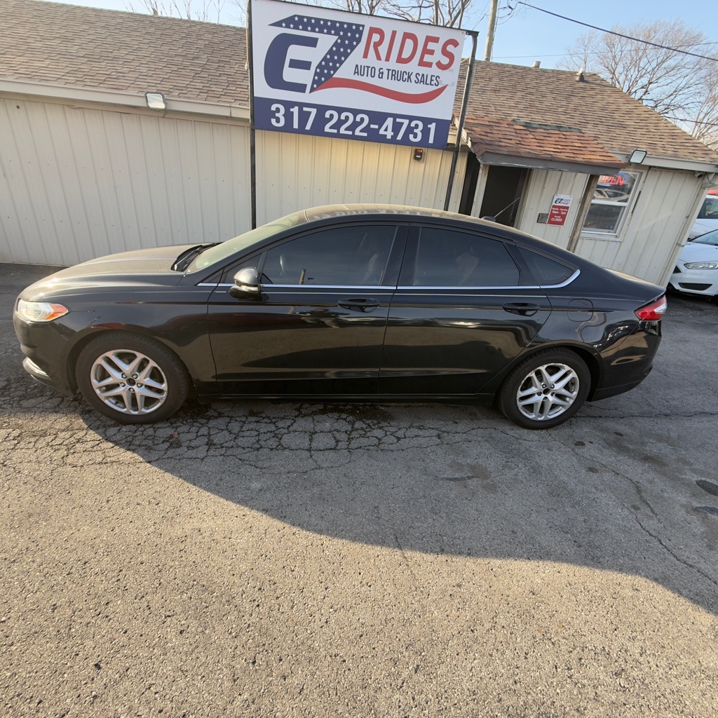 Photo 3 of this FORD FUSION