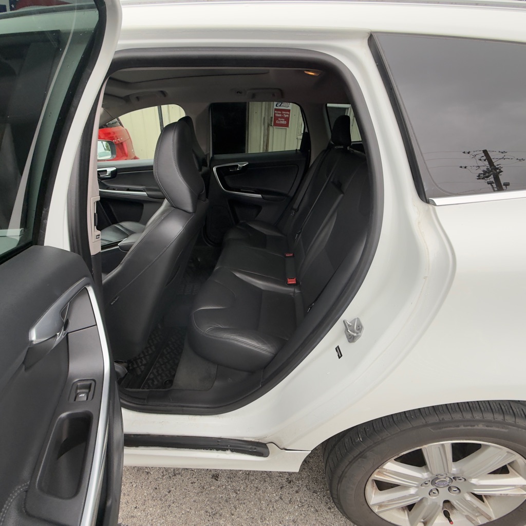 Photo 11 of this VOLVO XC60