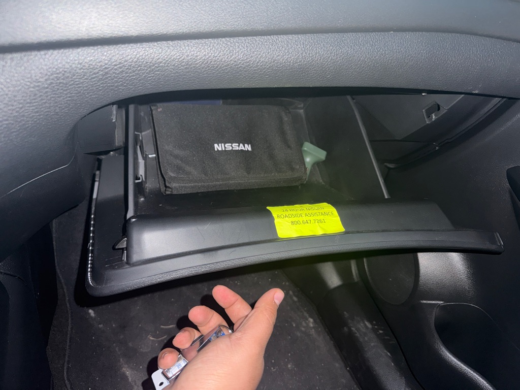 Photo 24 of this NISSAN ALTIMA