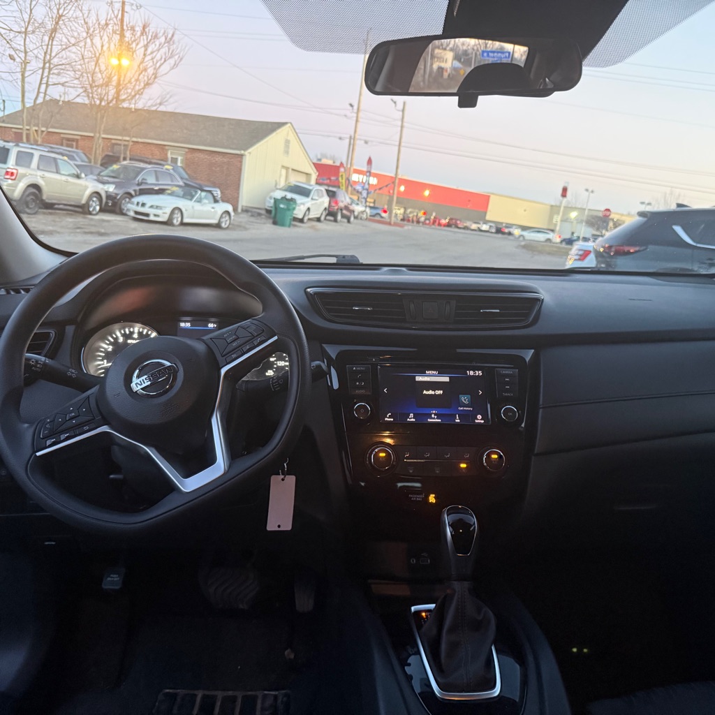 Photo 26 of this NISSAN ALTIMA