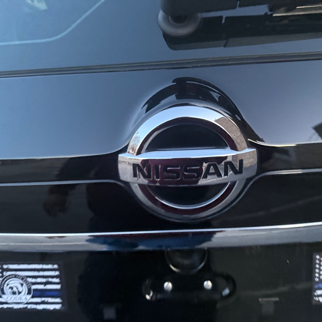 Photo 21 of this NISSAN ALTIMA