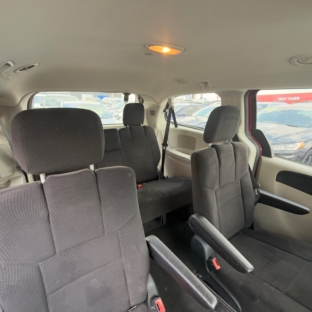 Photo 8 of this DODGE GRAND CARAVAN