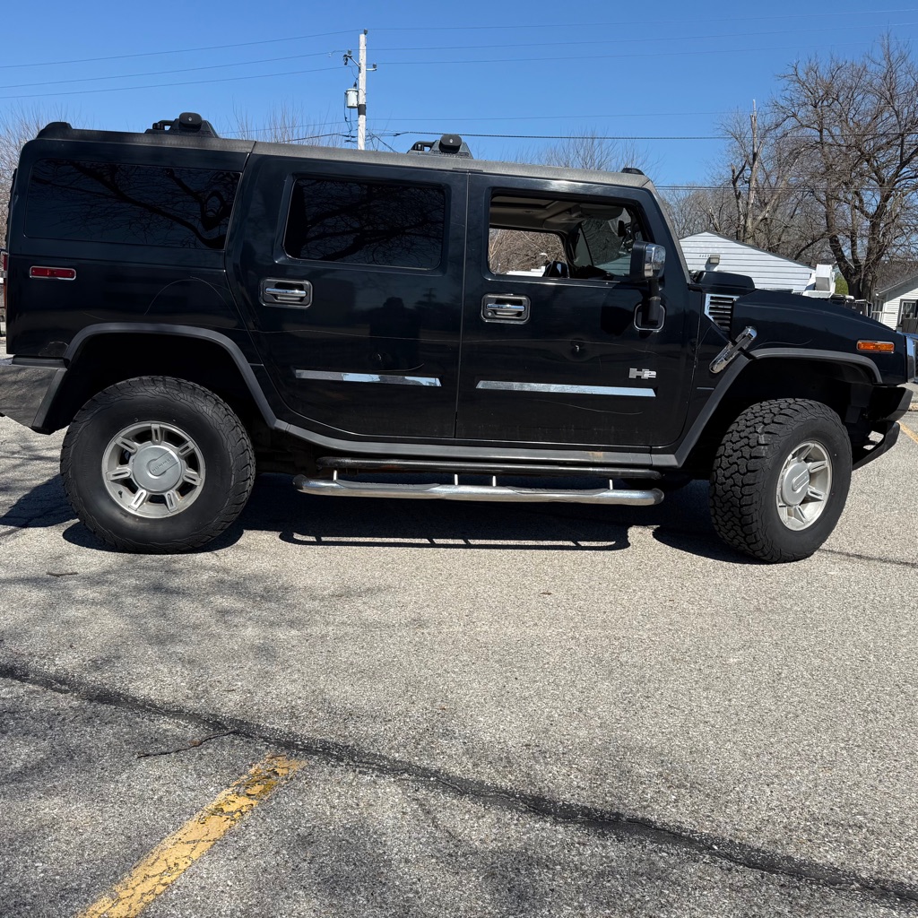 Photo 7 of this HUMMER H2