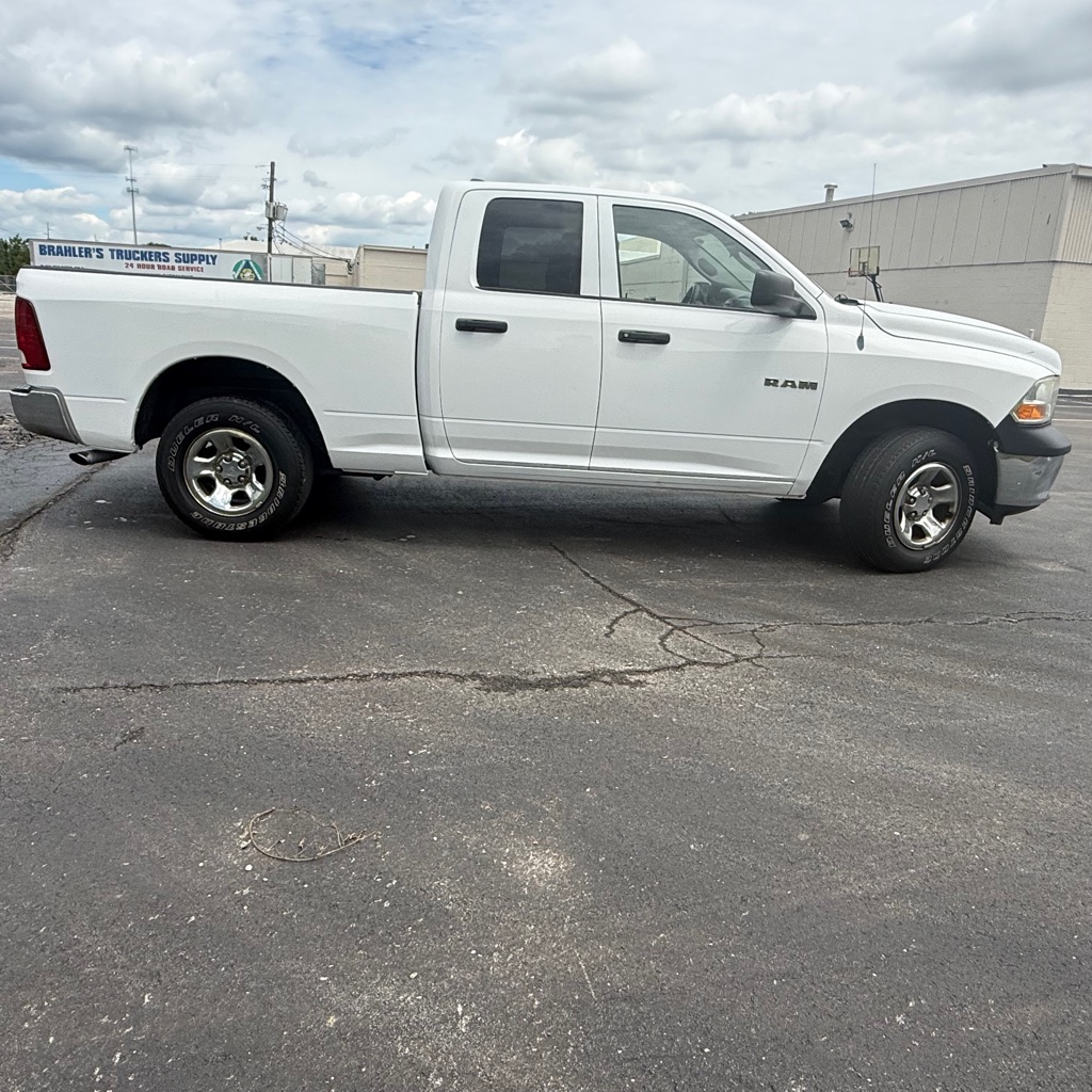 Photo 6 of this DODGE RAM 1500