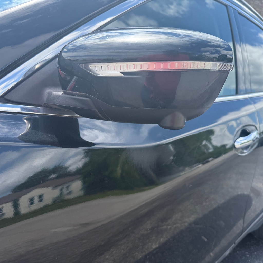 Photo 8 of this NISSAN ROGUE