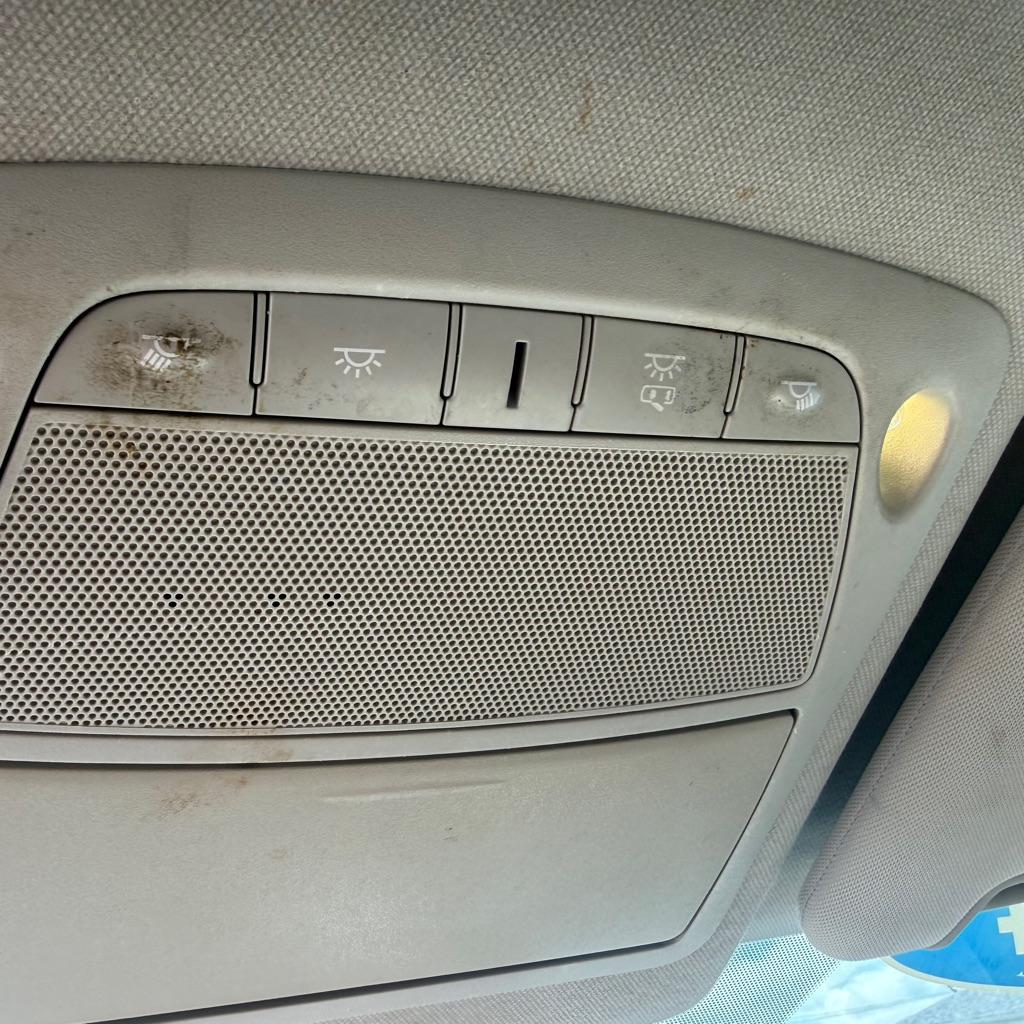 Photo 20 of this NISSAN ROGUE