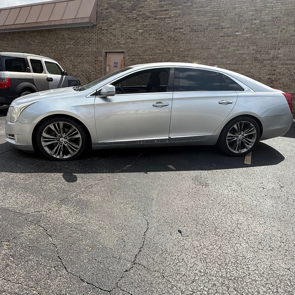 Photo 3 of this CADILLAC XTS
