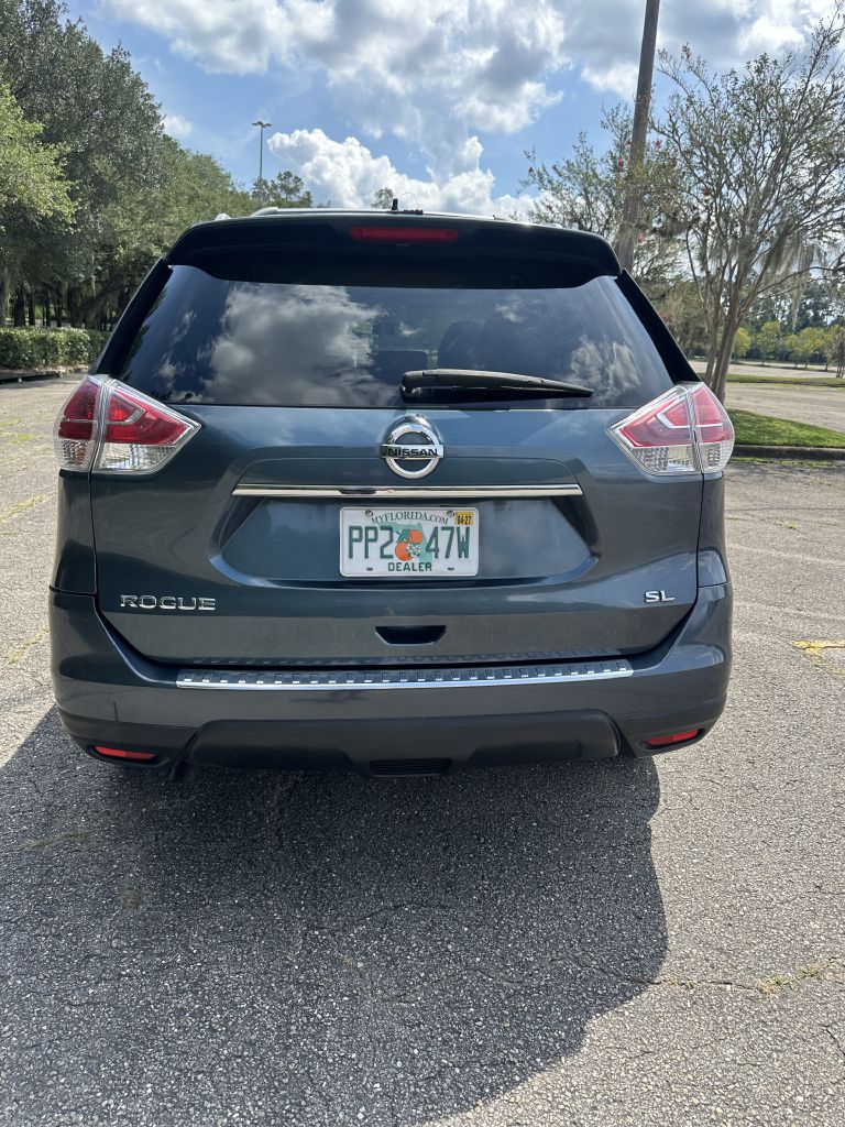 Photo 4 of this NISSAN ROGUE