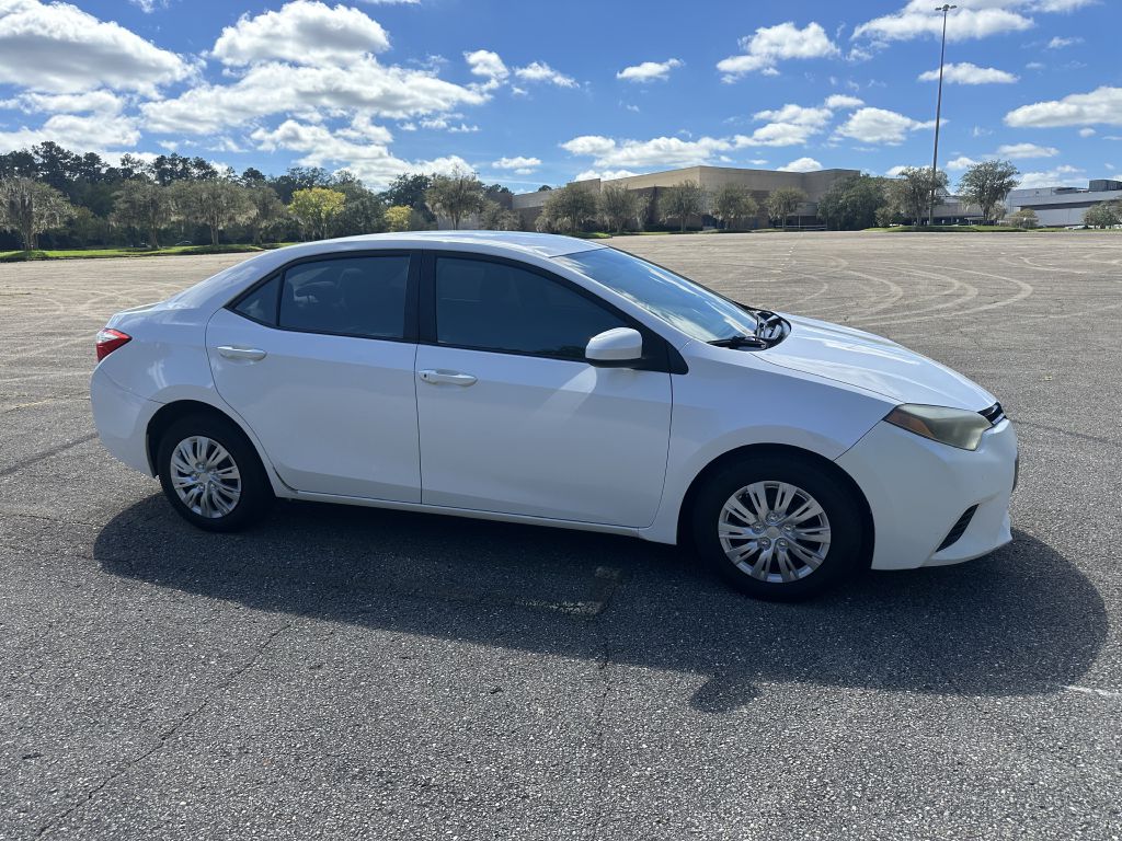 Photo 3 of this TOYOTA COROLLA
