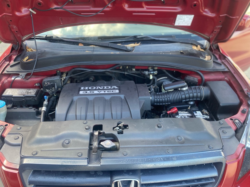 Photo 11 of this HONDA PILOT