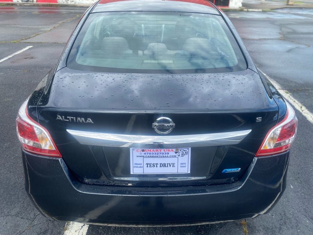 Photo 21 of this NISSAN ALTIMA