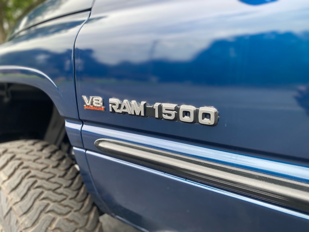 Photo 33 of this DODGE CHARGER