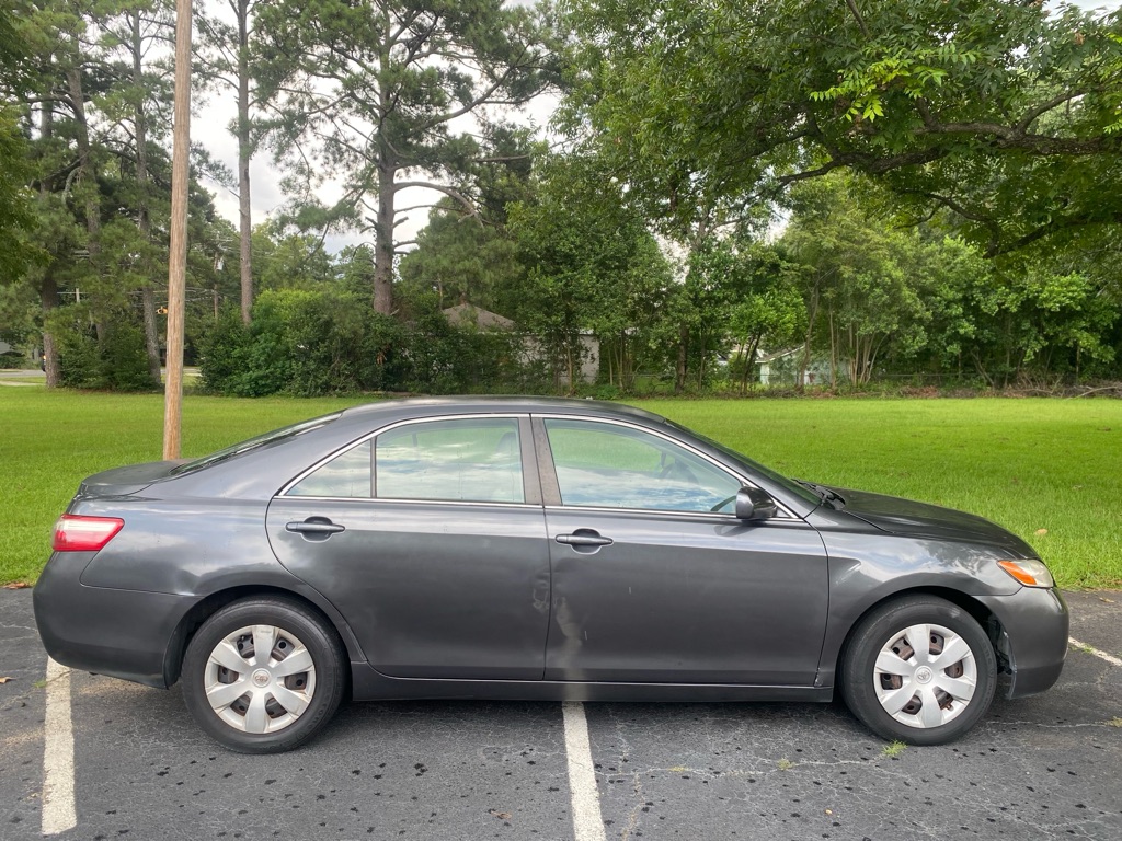 Photo 2 of this TOYOTA CAMRY