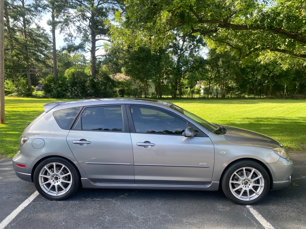 Photo 2 of this MAZDA MAZDA3