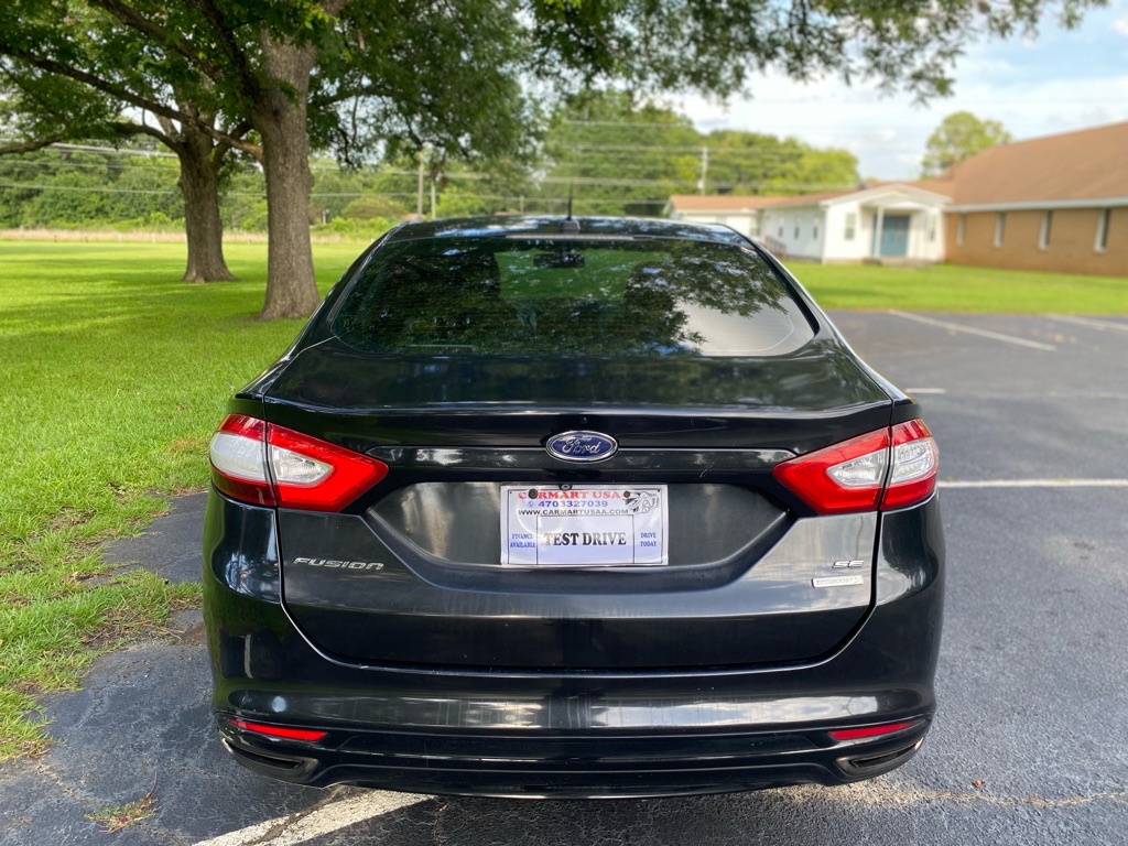 Photo 3 of this FORD FUSION