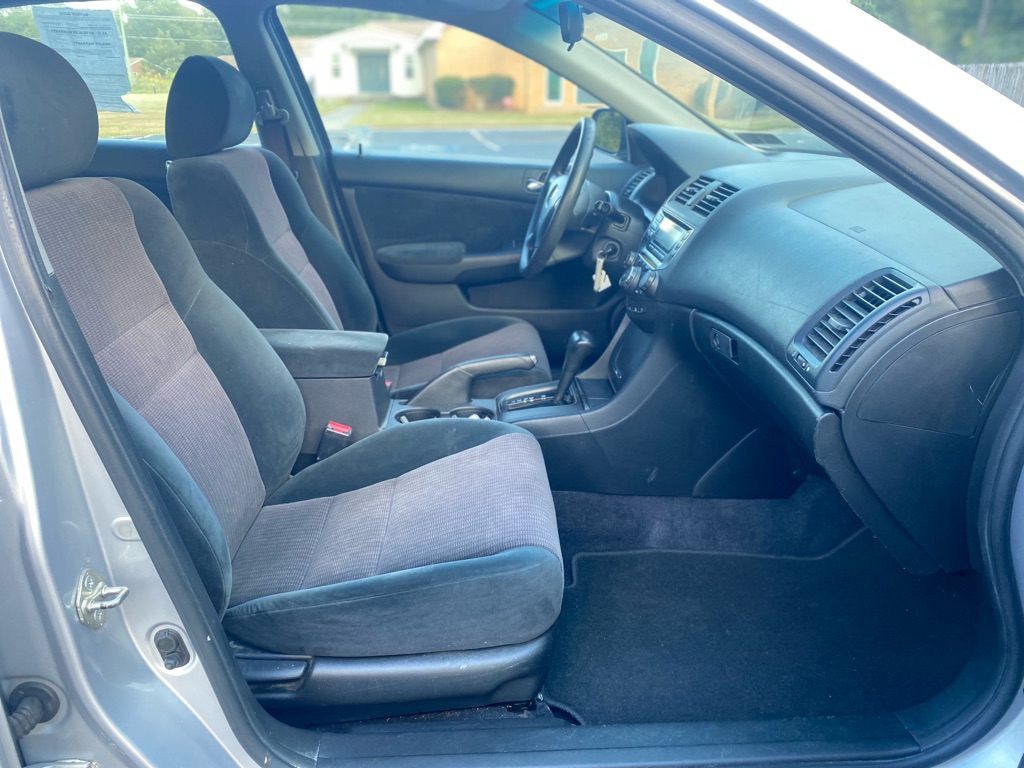 Photo 12 of this HONDA ACCORD