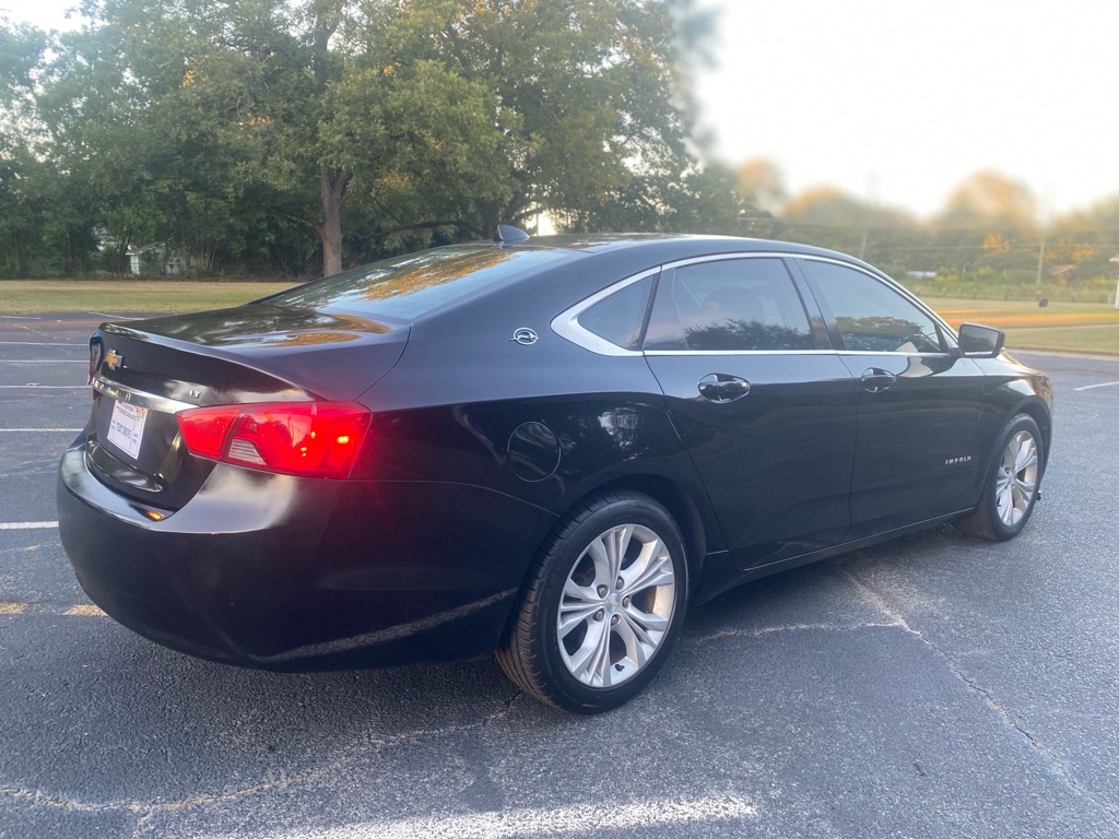 Photo 4 of this CHEVROLET IMPALA