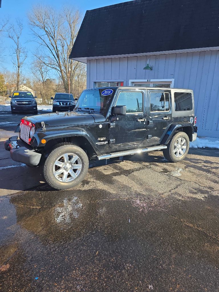 2016 Jeep Wrangler Unlimited Sahara