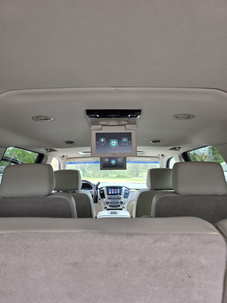 2017 GMC Yukon XL Denali - Photo 10