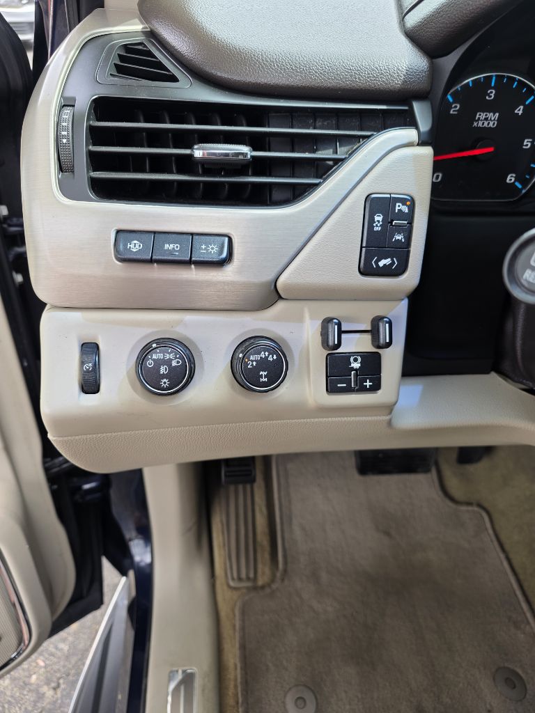 2017 GMC Yukon XL Denali - Photo 12